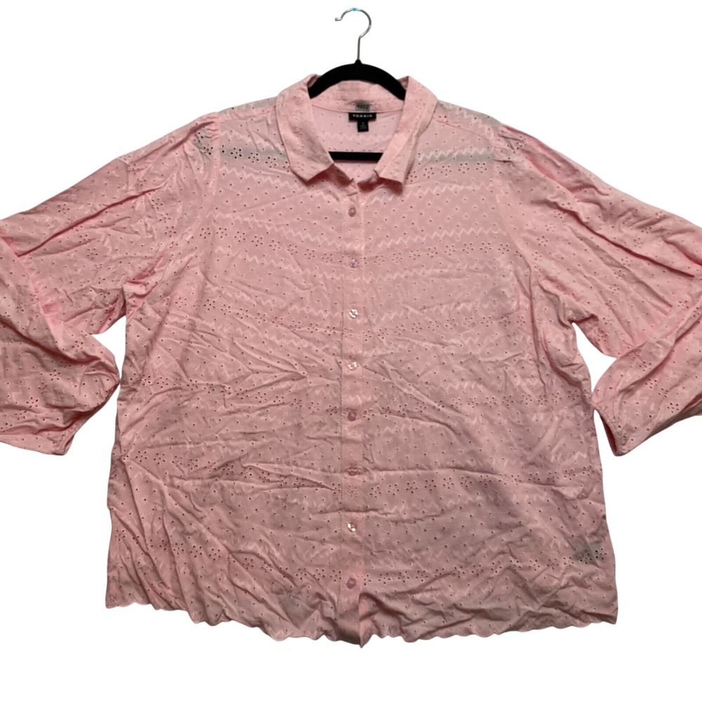 Torrid Eyelet Shirt Women's 2X Pink Long Sleeve Button Up Long Sleeve $69 NWOT